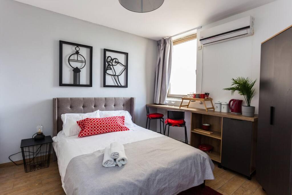 Perfectly Located Studio, Seaview, 2 Min To Sea! #6 Apartman Tel-Aviv Kültér fotó
